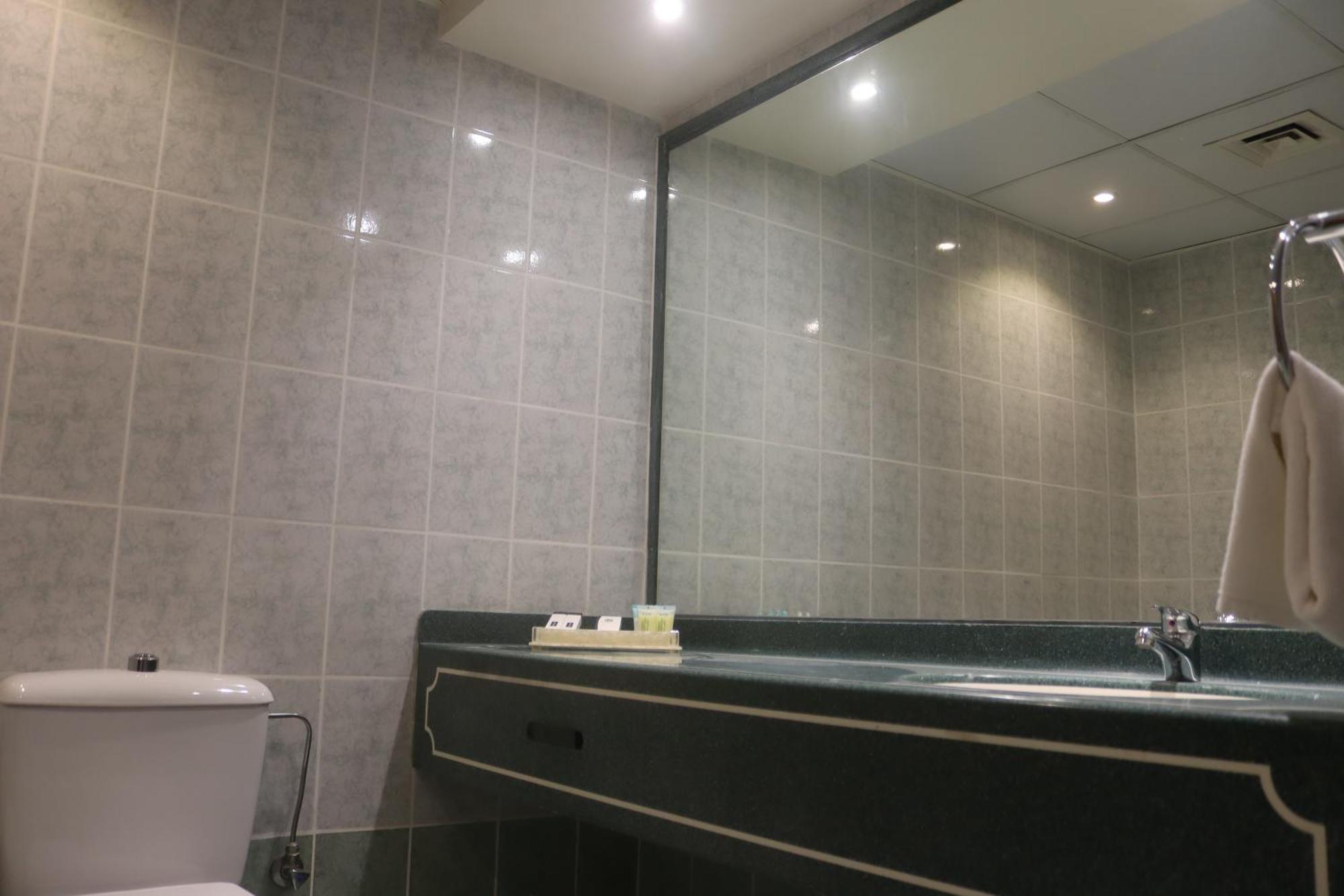 Gss Avenue Hotel Ex Delmon Hotel Dubai Dış mekan fotoğraf